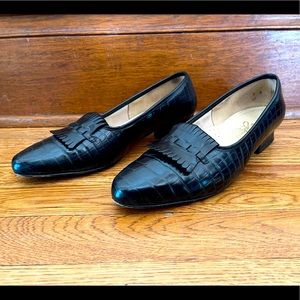 Black Vintage Johansen Loafers